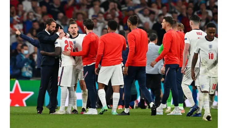 Inglaterra y sus clubes salieron a respaldar a los jóvenes que fallaron los penales