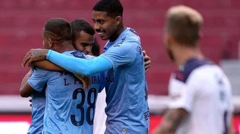 Gremio pegó de visita ante Liga de Quito por la Copa Sudamericana.