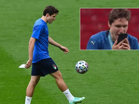 Tierno: Chiesa pide a Siri llamar a su mamá tras ganar la Euro