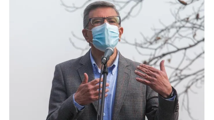 Joaquín Lavín es el principal favorito para quedarse con las primarias de Chile Vamos.