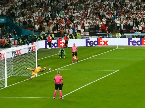 Keane revienta a Grealish y Sterling por no patear penales