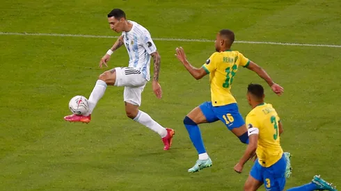 Di Maria anotó el gol del triunfo de Argentina ante Brasil