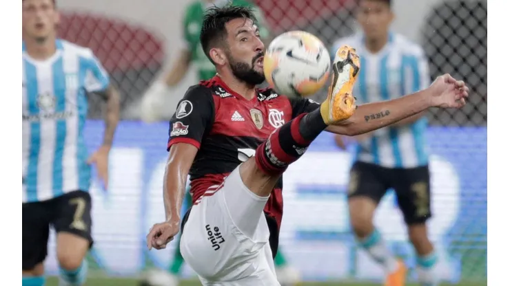 Huaso Isla se queda sin DT en Flamengo.