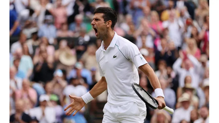 Djokovic celebra su paso a la final de Wimbledon