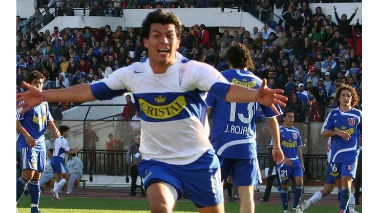 El Pitbul respondió a las dudas de su eventual regreso a San Carlos de Apoquindo.