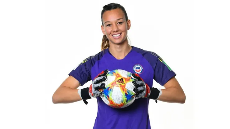 Tiane Endler llegará al Olympique de Lyon, su nuevo club, tras lo Juegos Olímpicos.