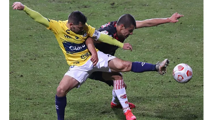 Everton en su partido ante Ñublense por la ida de los cuartos de final de la Copa Chile.