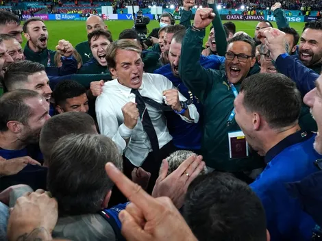 Mancini: "Los méritos no son míos, sino de los muchachos"