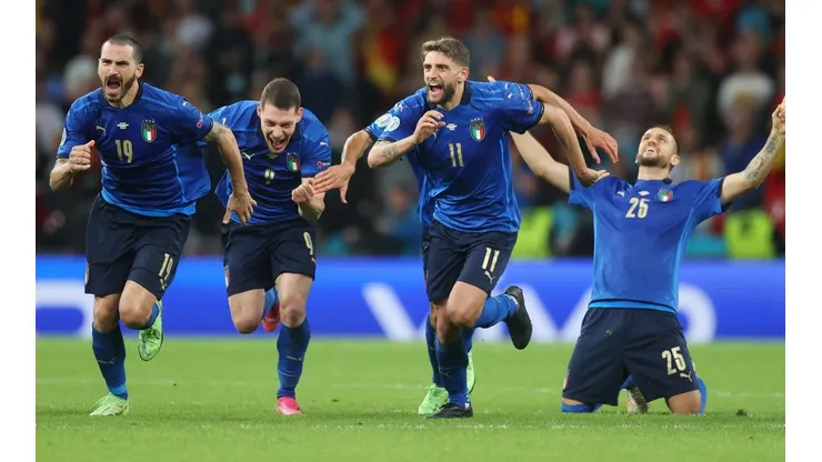 La prensa italia destaca la fiesta y el sueño: la Azzurra está en la final de la Eurocopa.