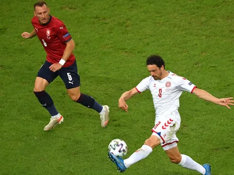 Seleccionado danés y su drama para diferenciar las camisetas