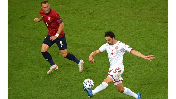 Thomas Delaney y su problema para diferenciar camisetas: es daltónico.