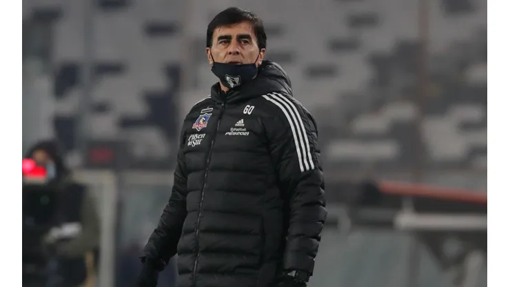 Gustavo Quinteros se mostró feliz por el rendimiento del plantel de Colo Colo.