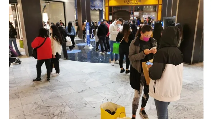 Los centros comerciales pueden funcionar con normalidad en comunas en Fase 2.