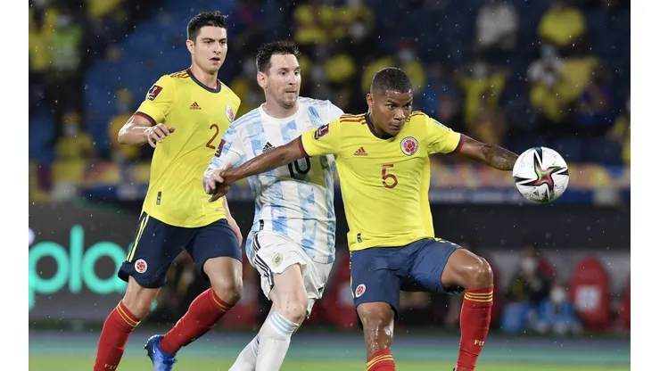 Messi se enfrenta al equipo de Rueda.