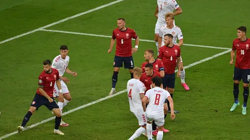 Thomas Delaney abrió la cuenta para Dinamarca ante República Checa.