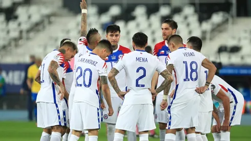 La Roja jugó de blanco ante Brasil