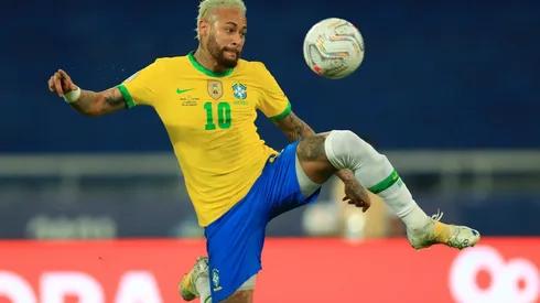 Caszely dispara contra Neymar, en la previa del Chile-Brasil.