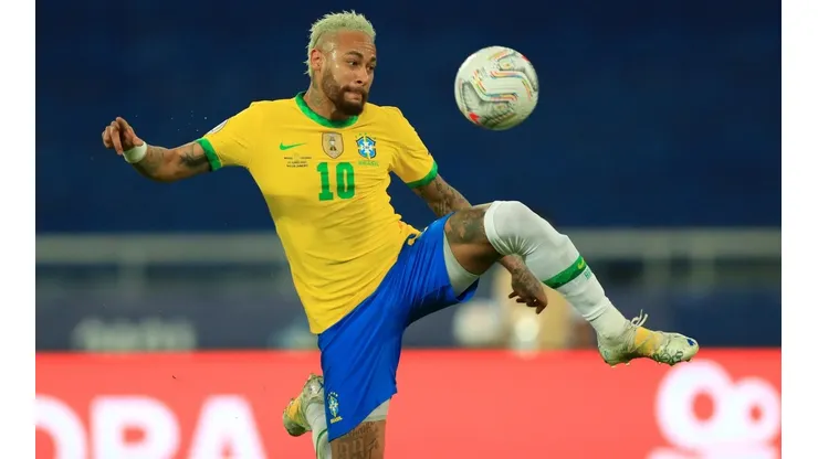 Caszely dispara contra Neymar, en la previa del Chile-Brasil.