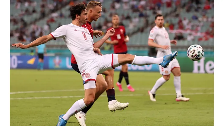 Dinamarca se anota en las semifinales de la Eurocopa.