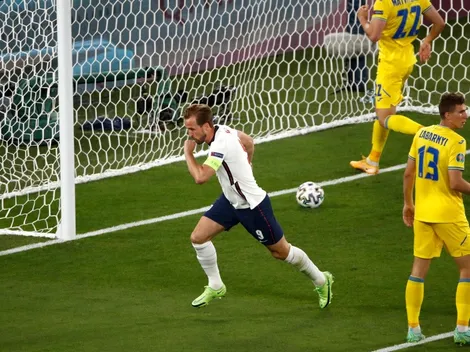 Inglaterra suelta su arsenal, golea a Ucrania y va a semis