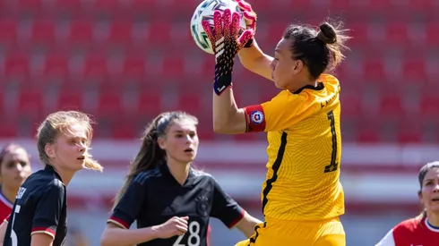 Christiane Endler encabeza la nómina de la Roja femenina para Tokio 2020.