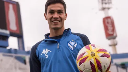 Galdames le dijo adiós a Vélez Sarsfield con despedida en redes sociales.