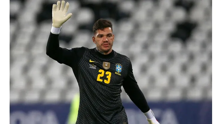 Ederson será el portero brasileño ante Chile