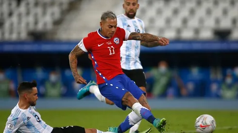 En Brasil niegan ofertas por Eduardo Vargas.