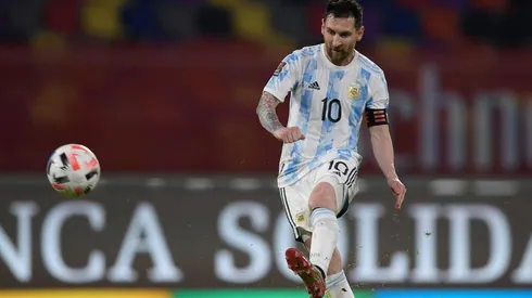 Lionel Messi está en la selección argentina y aún no resuelve su futuro