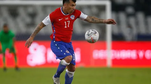 Medel está motivado para el partido con Brasil.