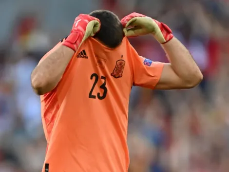 Unai Simón y su condoro: "He visto el gol siete veces"