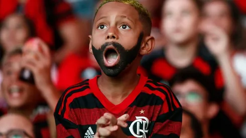 Hinchas de Flamengo quieren que Chile le gane a Brasil