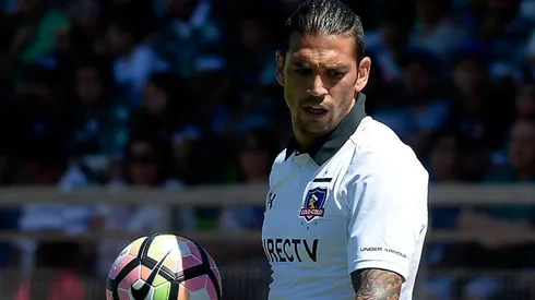 Mark debió defender a su familia ante los violentos ataques de los presuntos dueños del lugar donde paseaban.