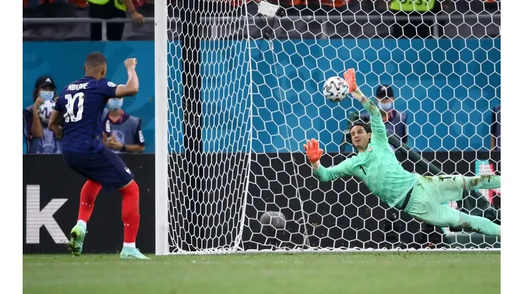 Mbappé perdió el último penal ante Sommer y Francia quedó eliminado