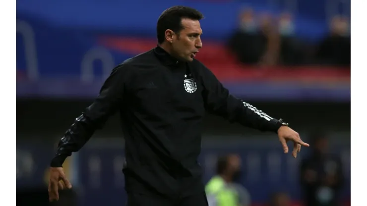 Lionel Scaloni no cree que Brasil está un peldaño arriba