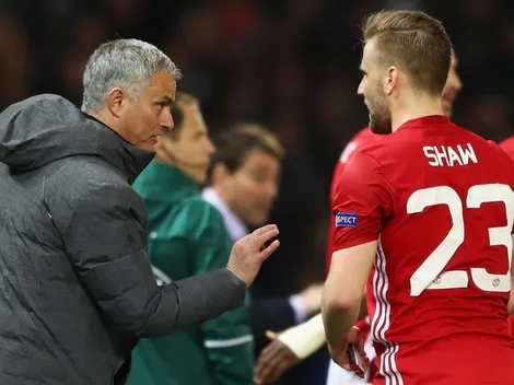 Defensor inglés choreado con mala onda de José Mourinho