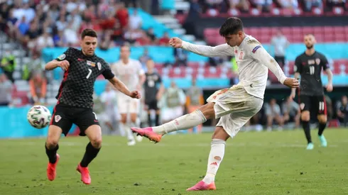 Álvaro Morata anotó un auténtico golazo en la prórroga.