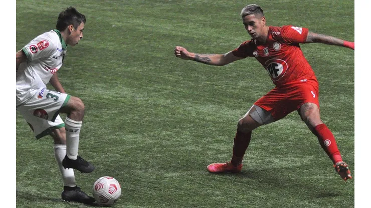 Deportes Temuco mandó a casa a Unión La Calera con una gran actuación.