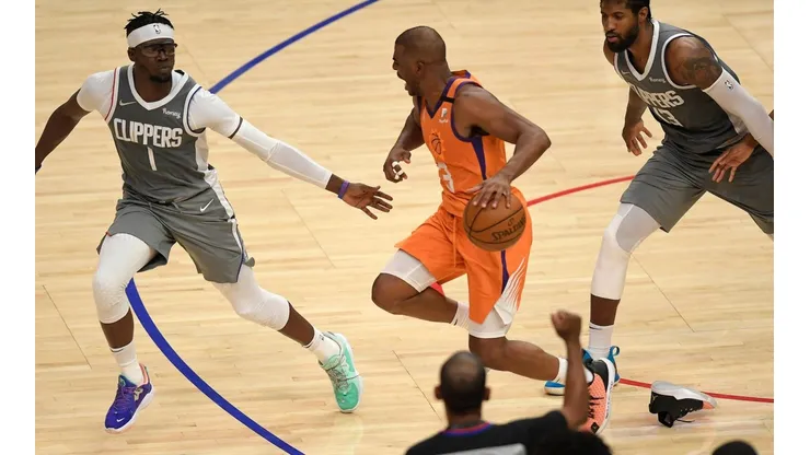 Ayton y Paul fueron los protagonistas de la noche en el Staples Center.