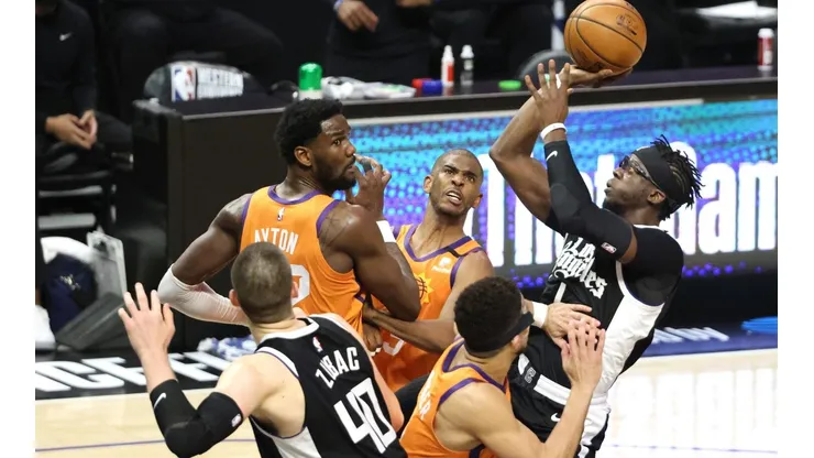 Los Clippers derrotaron por 106-92 a los Suns en el 3° juego de la serie final.