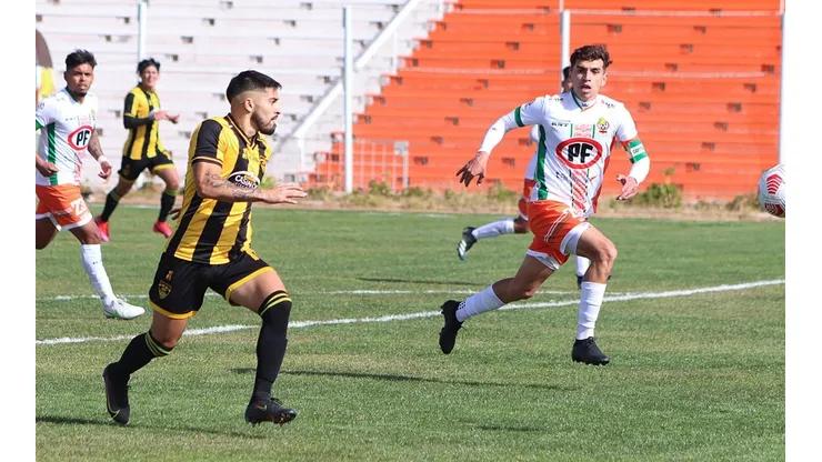 Fernández Vial clasifica a costa de Cobresal y está en octavos de final de Copa Chile.