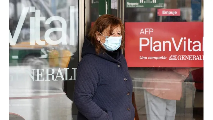 Largas Filas en diferentes ciudades tras retiro del 10%