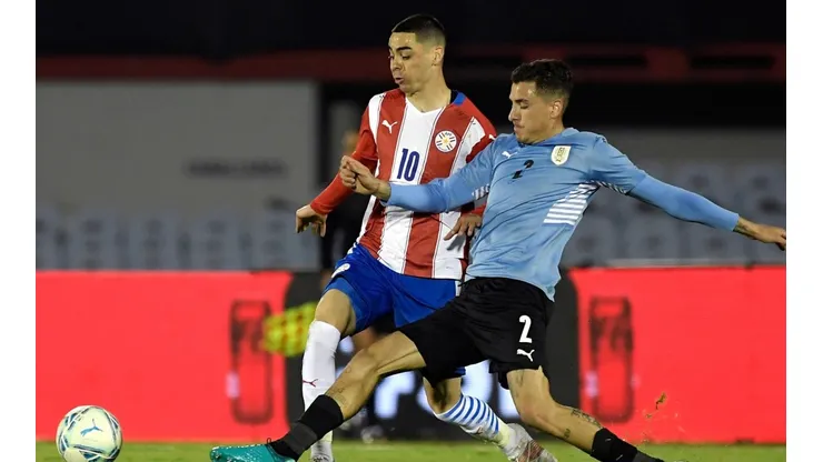 Paraguay y Uruguay definen sus rivales y los de la Roja en cuartos.