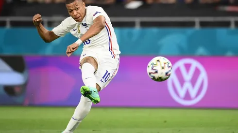 Duras críticas a Kylian Mbappé de parte de un ex seleccionado francés