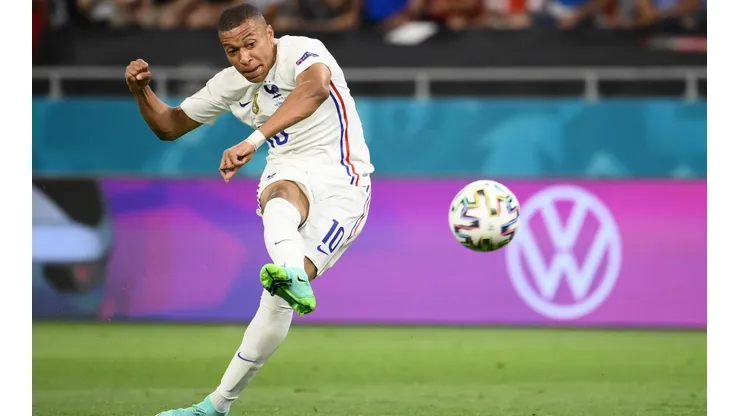 Duras críticas a Kylian Mbappé de parte de un ex seleccionado francés