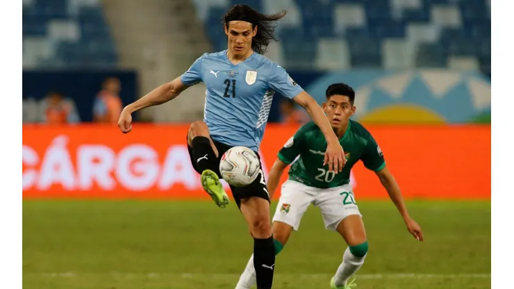 Edinson Cavani le pone fecha de término a su carrera
