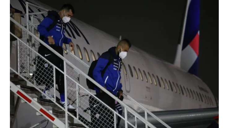 Chile llegó a Santiago para un merecido descanso antes de la fase final