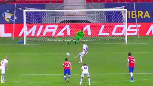 Almirón anotó el 0-2 ante Chile