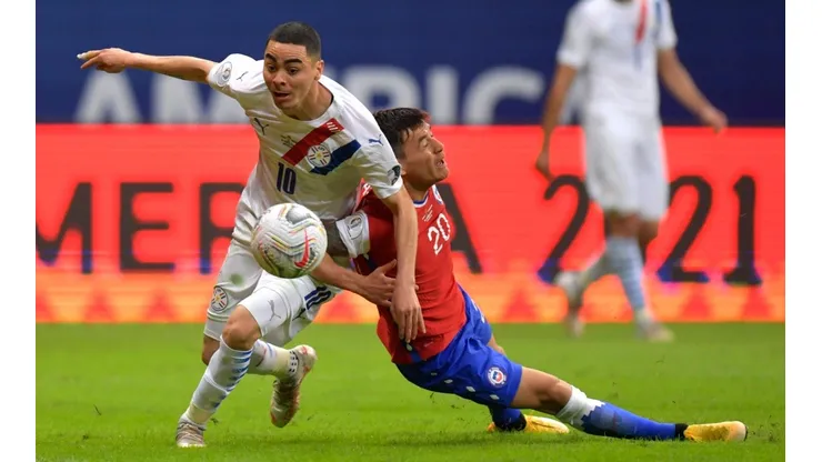 Miguel Almirón defiende la campaña de Eduardo Berizzo