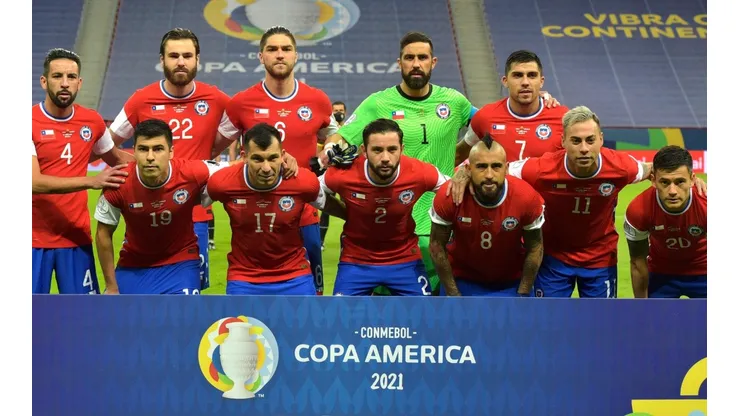 El equipo titular de la Roja ante Paraguay